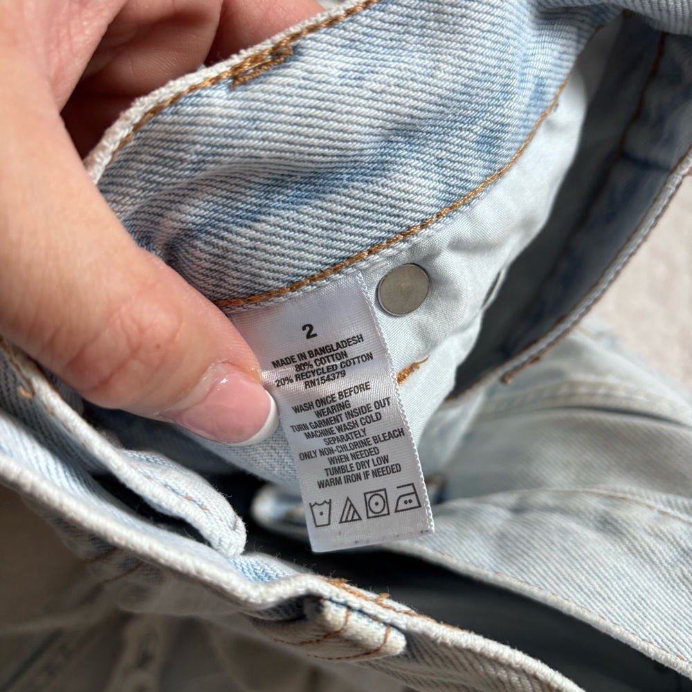 ⭐️⭐️⭐️Aeropostale Light Blue Mom Jeans - Picture 5 of 8